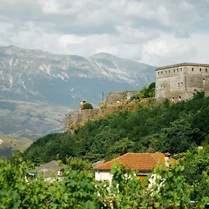 Gasthof Latifi