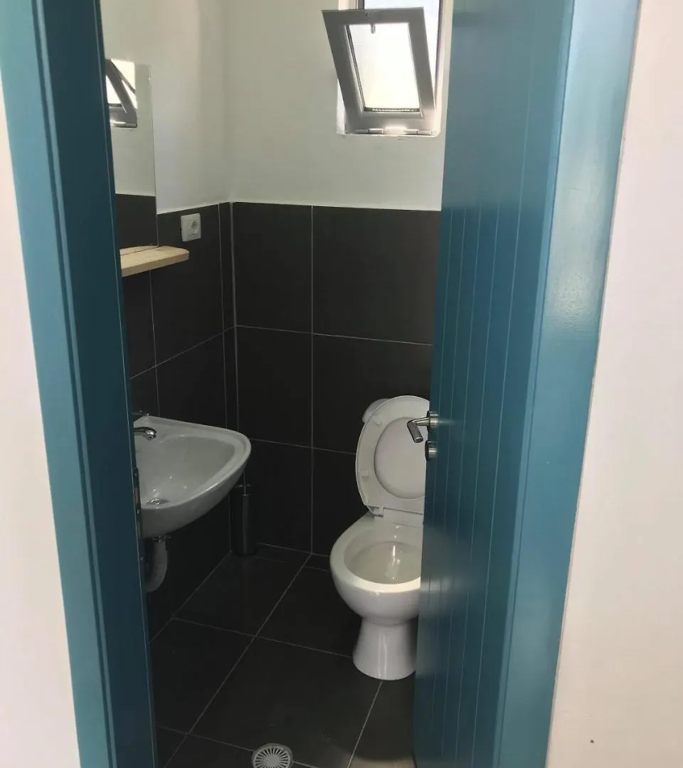 Ora Rv Camping Hotel Gjirokaster